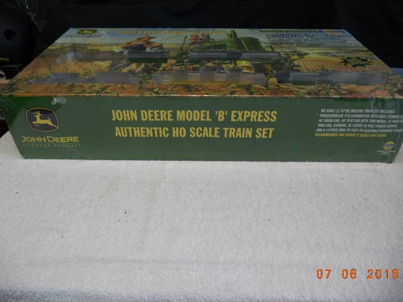 john deere model b express authentic ho scale train set