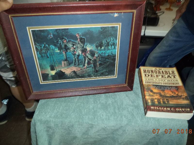 lot 1824 image: Confederate Army Lot- Book and Picture- Civil War
