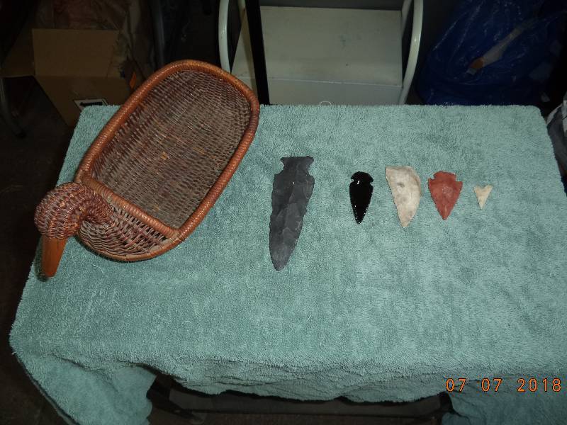 lot 1828 image: Duck Shaped Wicker Basket and Arrowheads