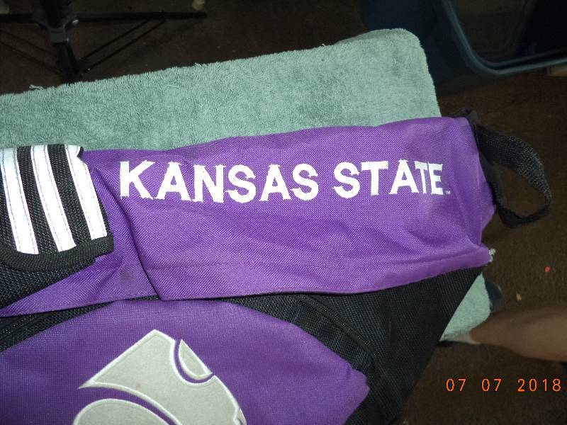 lot 1830 image: Kansas State Wildcat Backpack