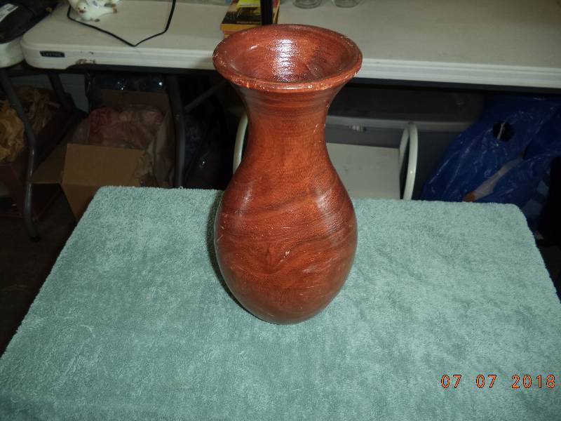 lot 1836 image: Wooden Vase