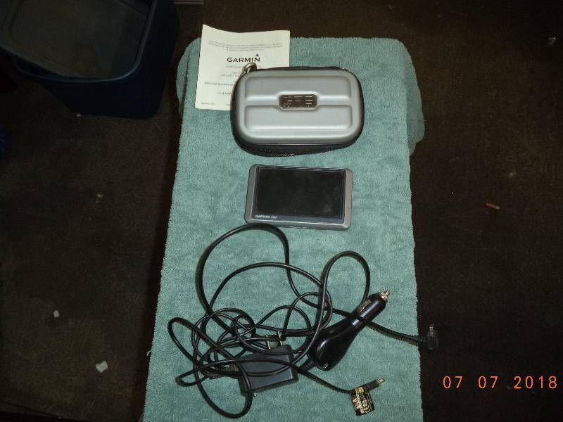 lot 1806 image: Garmin GPS