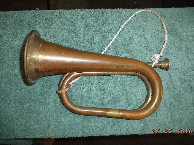 lot 1811 image: Brass Bugle  Round Up The Troops