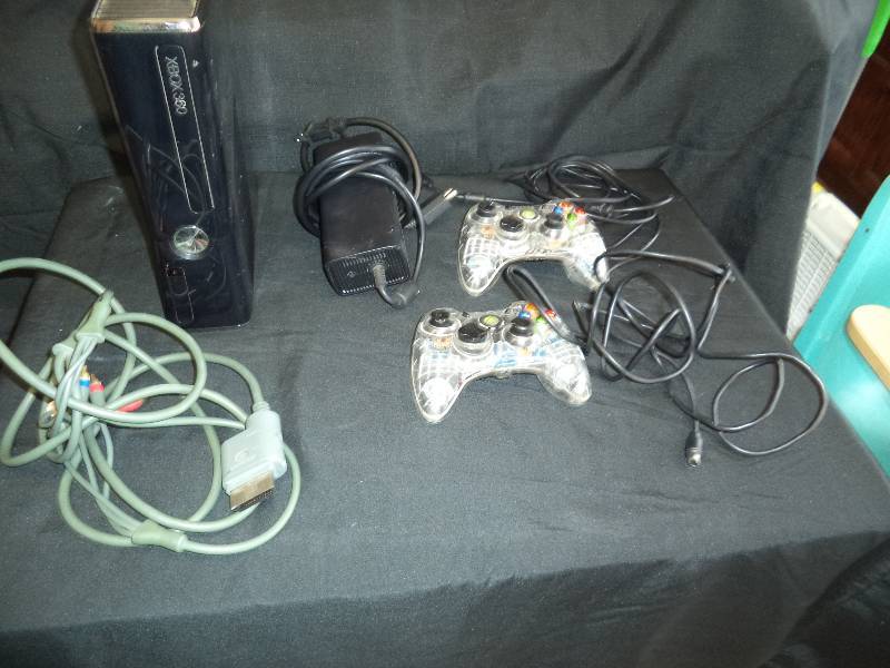 lot 1929 image: XBOX 360 and Controllers