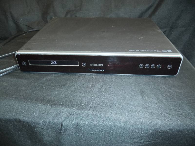 lot 1936 image: Phillips Blu Ray Player