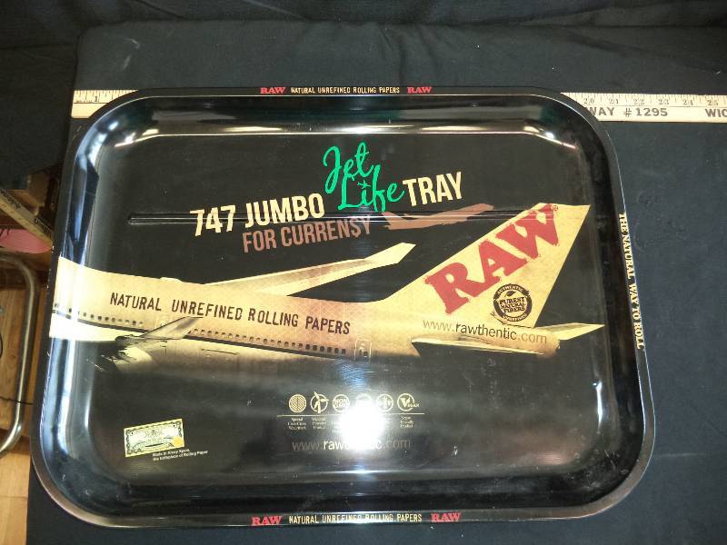 lot 1943 image: Tobacco Tray  RAW Rolling Papers  20x15