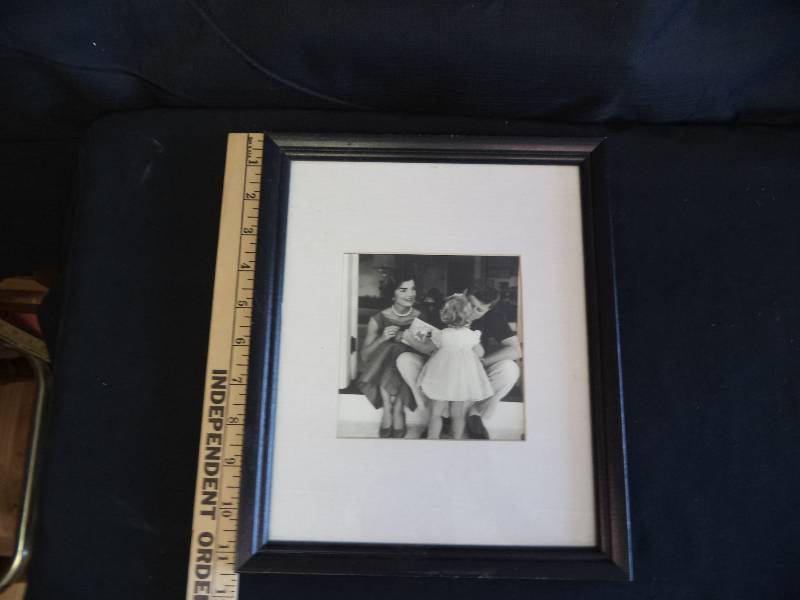 lot 1963 image: JFK and Jackie Framed Photo