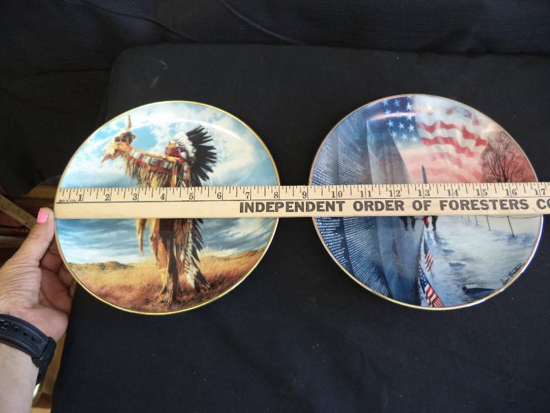 lot 1967 image: Collector Plate Lot- Native American and Patriotic