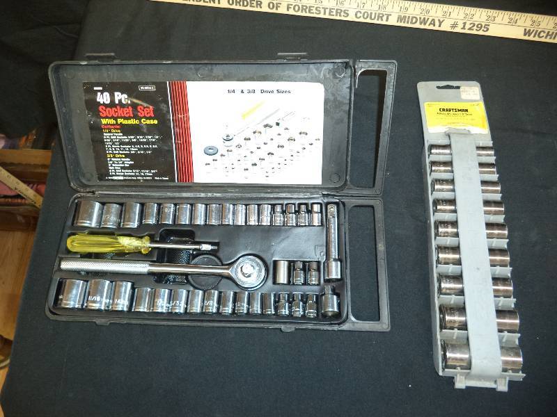 lot 1986 image: Socket Sets- Includes Craftsman Deep Well
