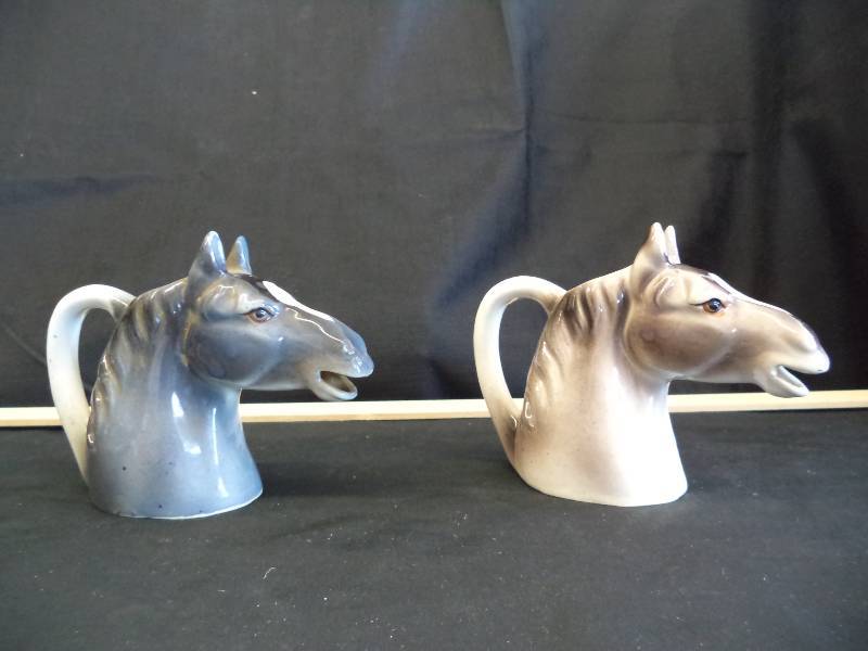 lot 2011 image: Pair-Japan Made Horsehead Creamers