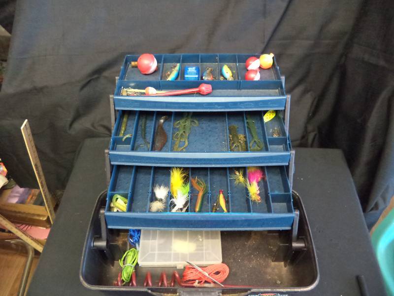 lot 2103 image: Tackle Box and Fishing Contents