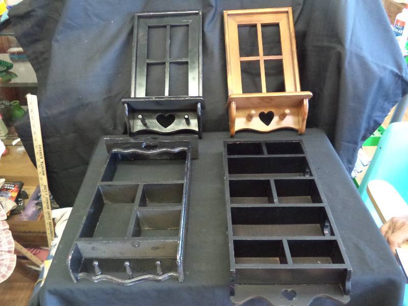 lot 2156 image: What Not Shelves-4