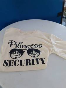 lot 14373 image: Disney Princess Security Medium T Shirt