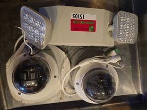 lot 15105 image: Emergency Light and Camera System Model 15105