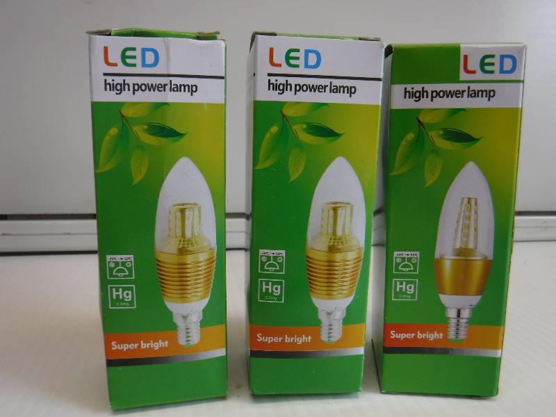 lot 1011 image: led light bulbs