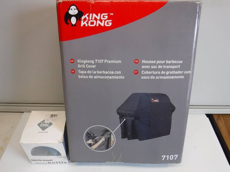 lot 1028 image: Grill Cover
