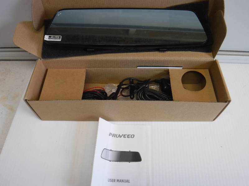 lot 1036 image: pruveeo dash cam with backup camera mirror