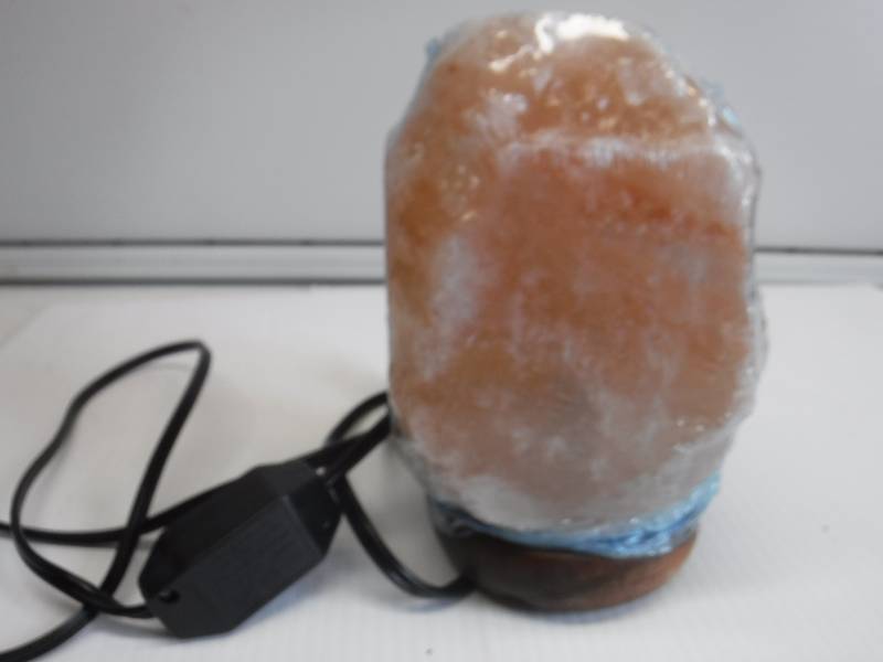 lot 1044 image: salt stone lamp