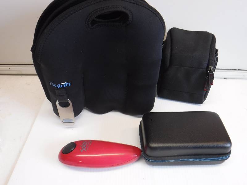 lot 1050 image: neoprene six pack cooler and more