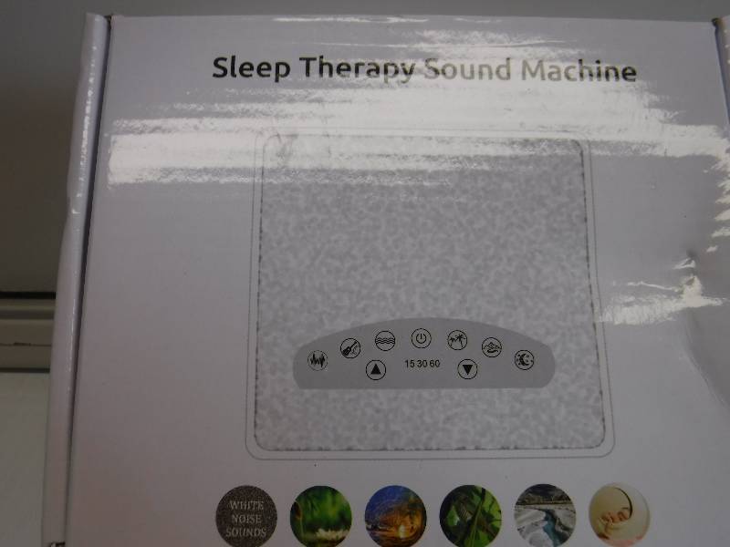 lot 1067 image: sleep therapy sound machine
