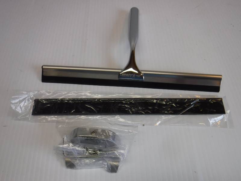 lot 1076 image: window squeegee