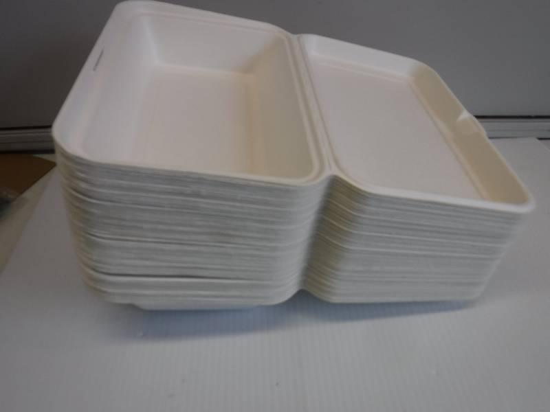 lot 1077 image: Qty 75 food to go containers
