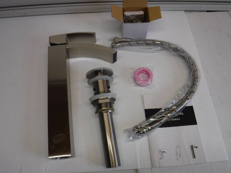 lot 1093 image: bathroom faucet