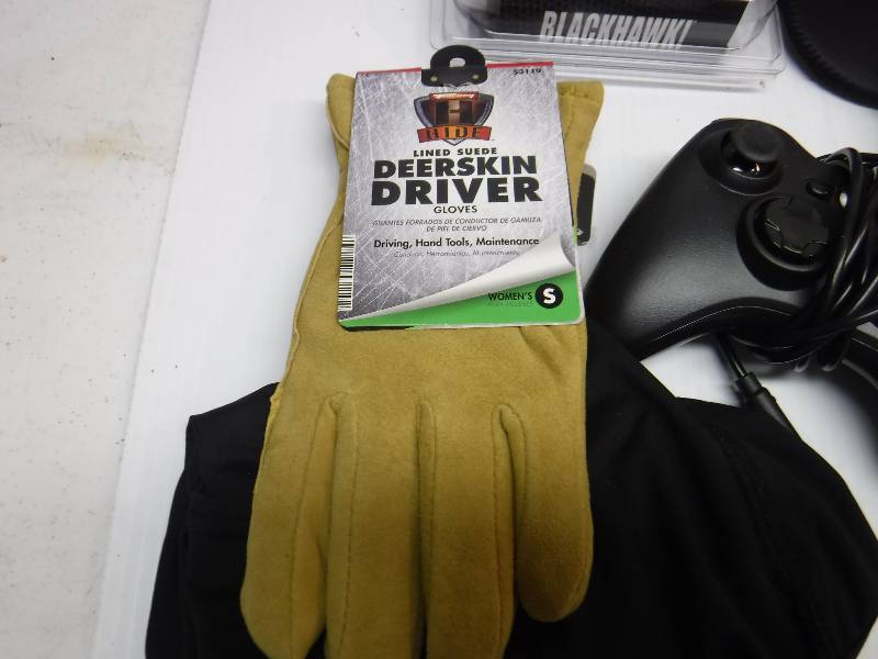 lot 1164 image: deerskin gloves and more
