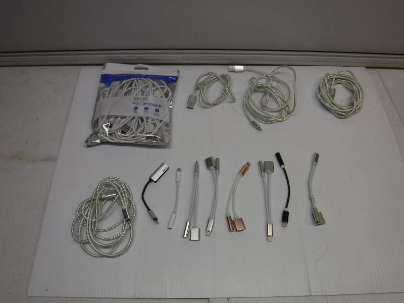lot 1170 image: Iphone charging cables and more