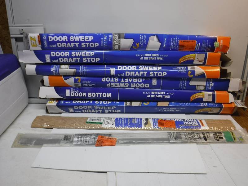 lot 1178 image: door sweep draft guard
