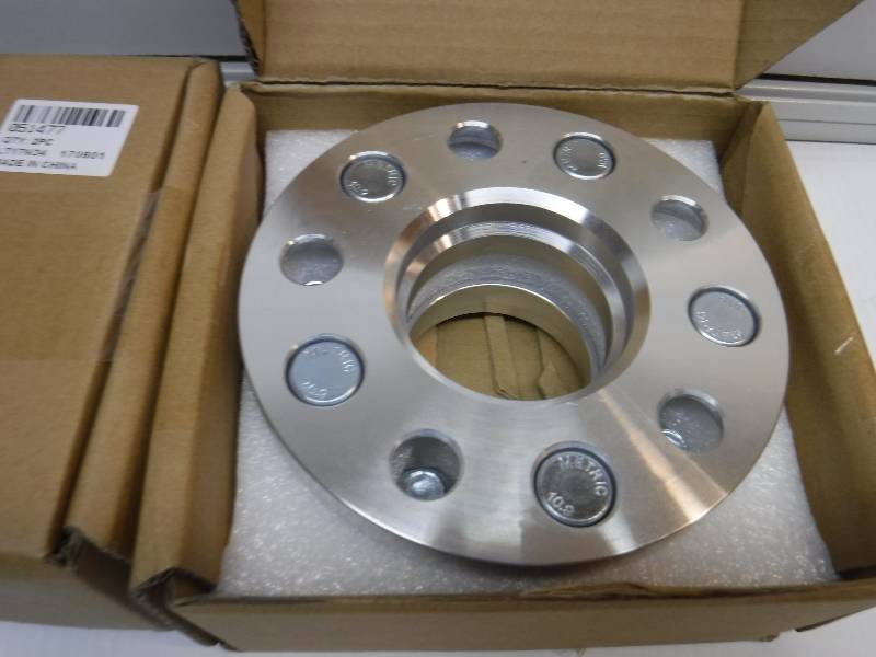 lot 1181 image: wheel spacers complete set of 4