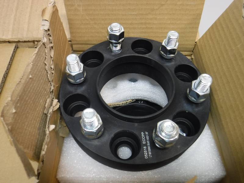 lot 1182 image: wheel spacers complete set of 4