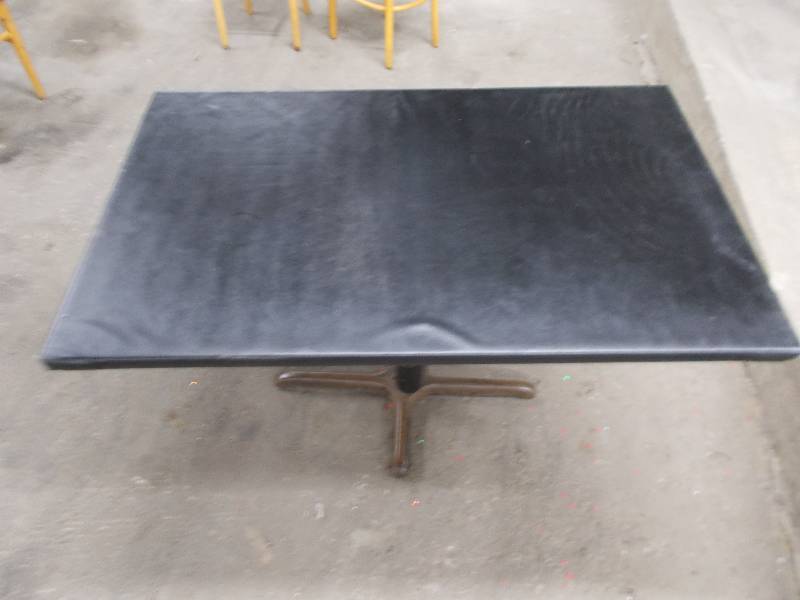 lot 7155 image: 3 tables