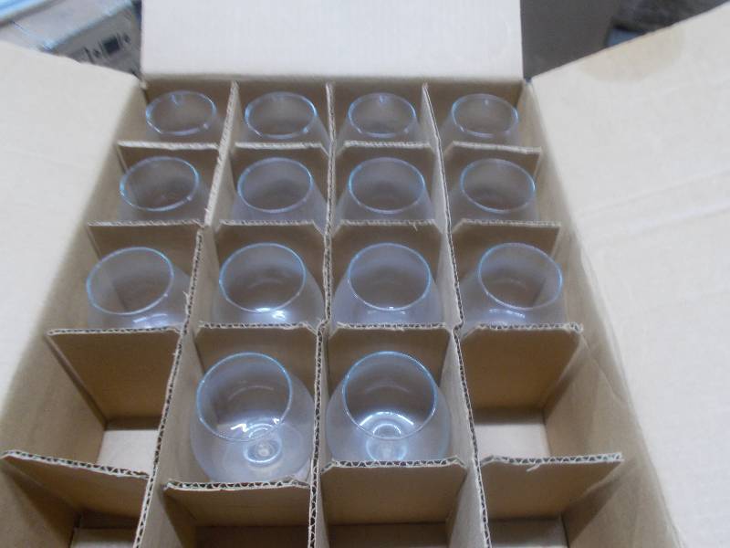 lot 7163 image: Mini wine glasses