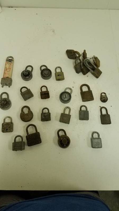 lot 1297 image: lot of old padlocks