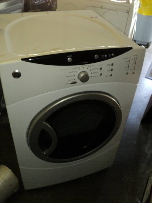 lot 1157 image: GE Front Loading Dryer