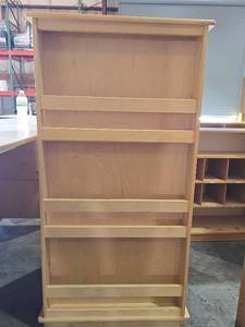 lot 47141 image: Kaplan Maple Wood 4 Sided Display Bookshelf