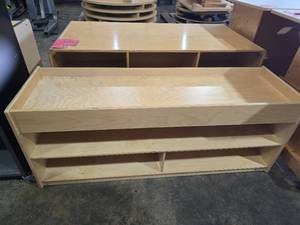 lot 47185 image: Childrens Wooden Display Shelf Unit with Multiple Tiers