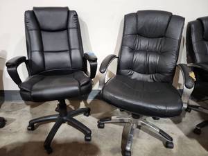 lot 47237 image: (2) Black Leather Executive Office Chair with Chrome Base
