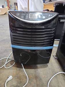 lot 47249 image: LG Digital Dehumidifier with Humidity Control and Auto Restart