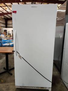 lot 47256 image: Fridgidare Commercial Freezer LFFH2067DW4