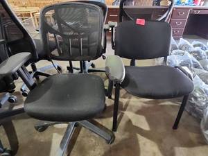 lot 47259 image: Black Mesh Back Office Chair with Adjustable Arms