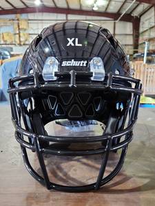 lot 47294 image: (2-XL) Schutt Football Helmet Youth -New