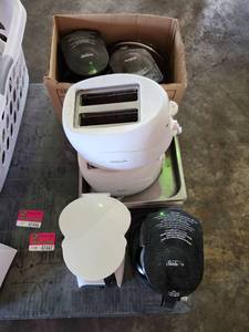 lot 47447 image: Sunbeam and Mr. Coffee Commercial Coffee Makers and Toasters Lot