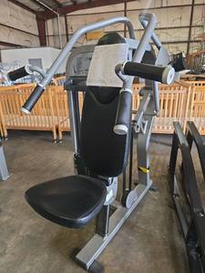 lot 7126 image: Nautilus Nitro Plus Overhead Press Commercial Gym Equipment