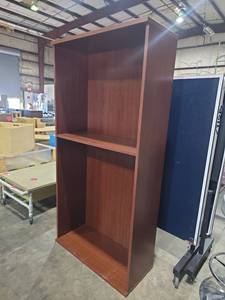 lot 47378 image: Cherry Wood Laminate Bookshelf with Adjustable Shelves