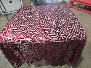 lot 47506 image: (21) Metallic Burgandy Sequin Table Covers&nbsp- Event Decor