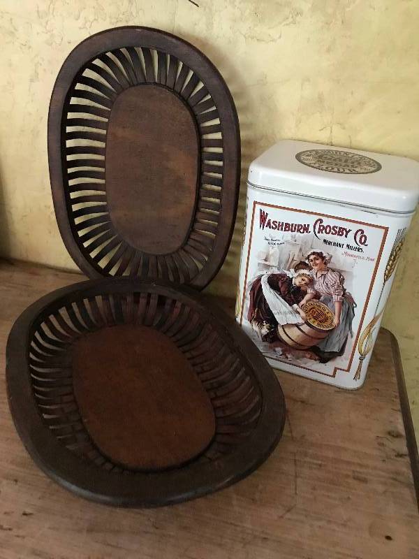 lot 1003 image: Two wood baskets (13 across) and Gold Metal Flour Tin (9 height)