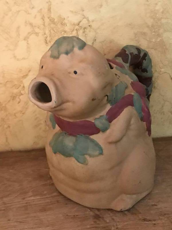 lot 138 image: Vintage pig pitcher