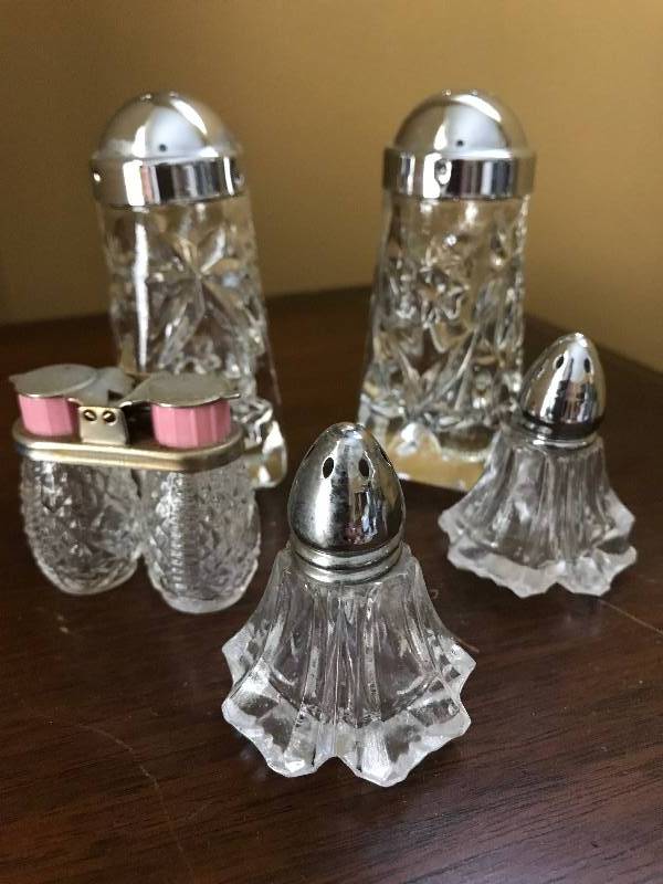 lot 173 image: Three sets of salt and pepper shakers